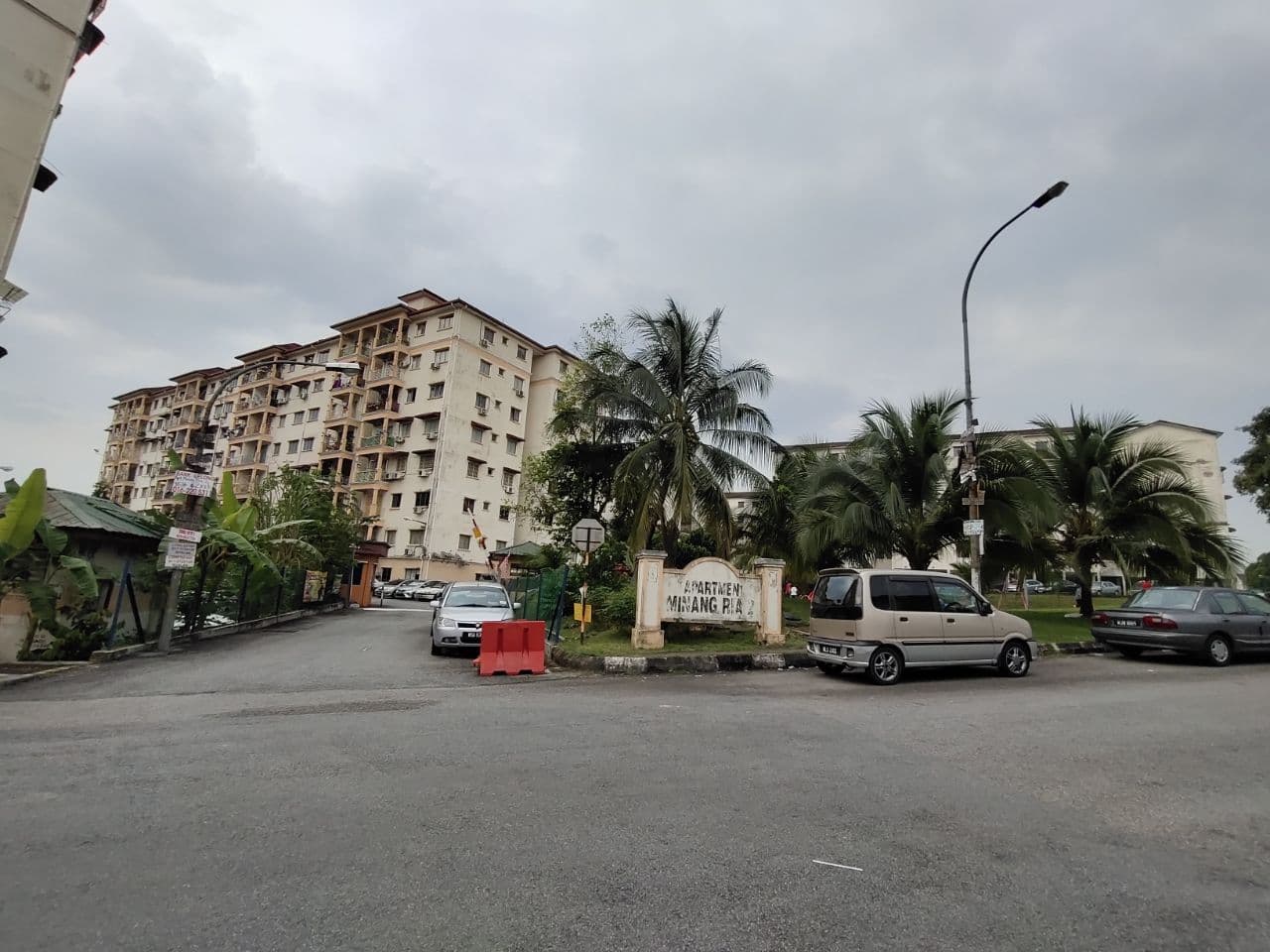 [HARGA MAMPU MILIK] Apartment Minang Ria 2, Bandar Tun Hussein Onn