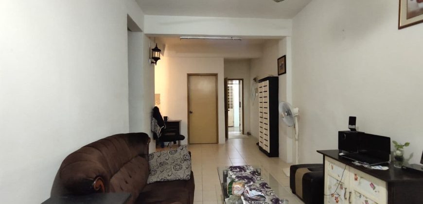 [HARGA MAMPU MILIK] Apartment Minang Ria 2, Bandar Tun Hussein Onn