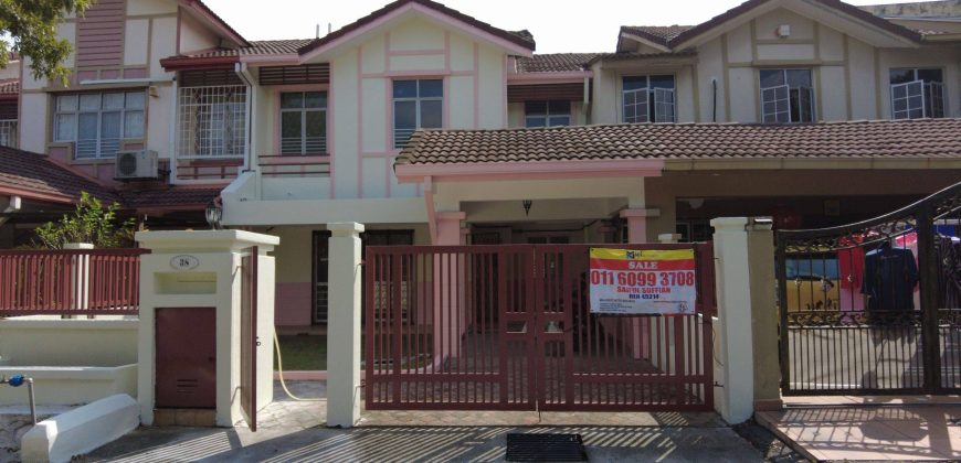 Double Storey Putra Height Seksyen 9 Facing Open