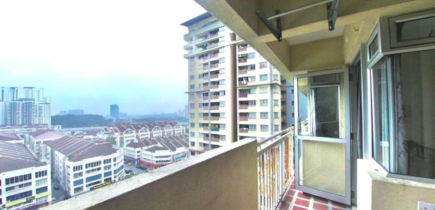 Perdana Exclusive Condominium, Damansara Perdana Selangor.
