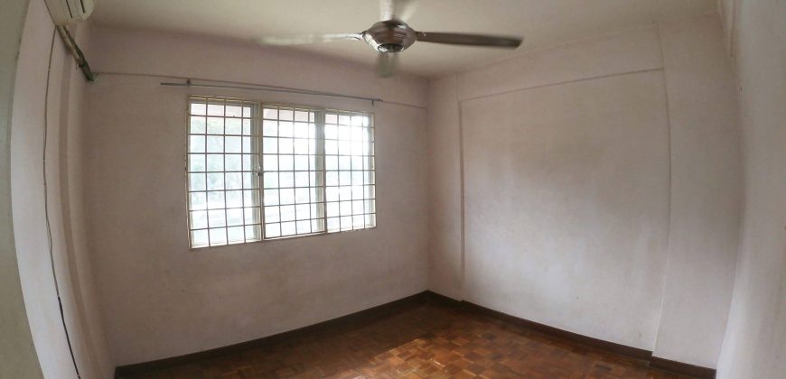 Kiambang Apartment, Bukit Subang For Rent